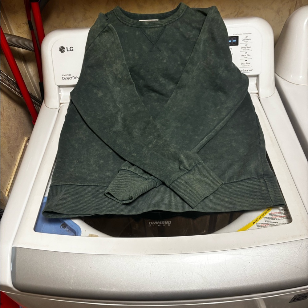 Green Crewneck Sweatshirt